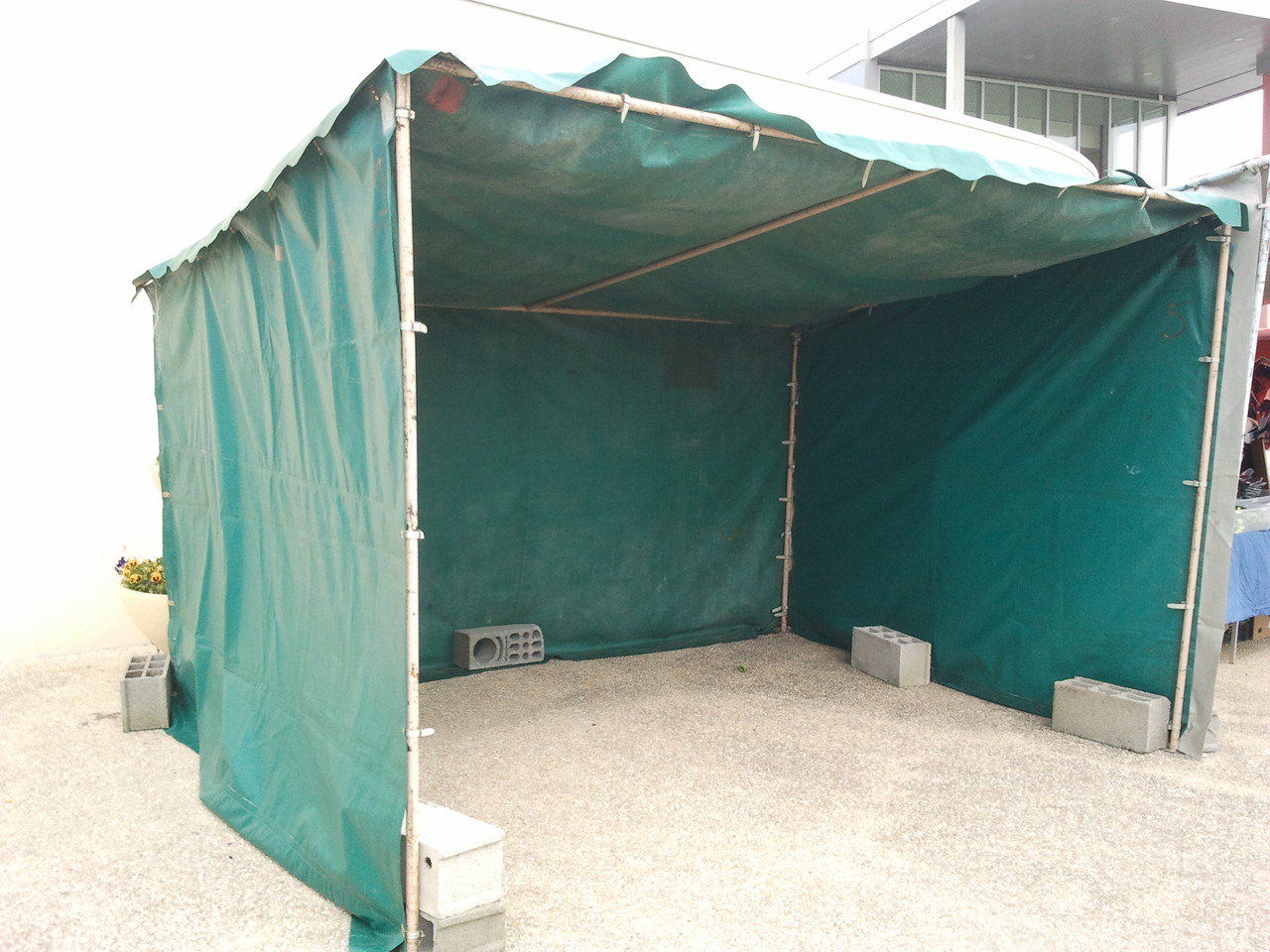 Stand 3 X 3