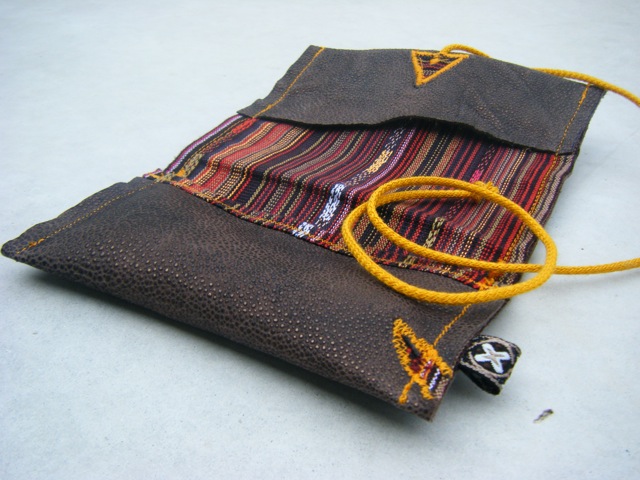 WERNARD - Leather pouch