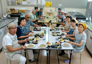  積志そばの会　第三月曜 小森昭良会長　実力の付いたメンバー揃い（タップで動画あり）