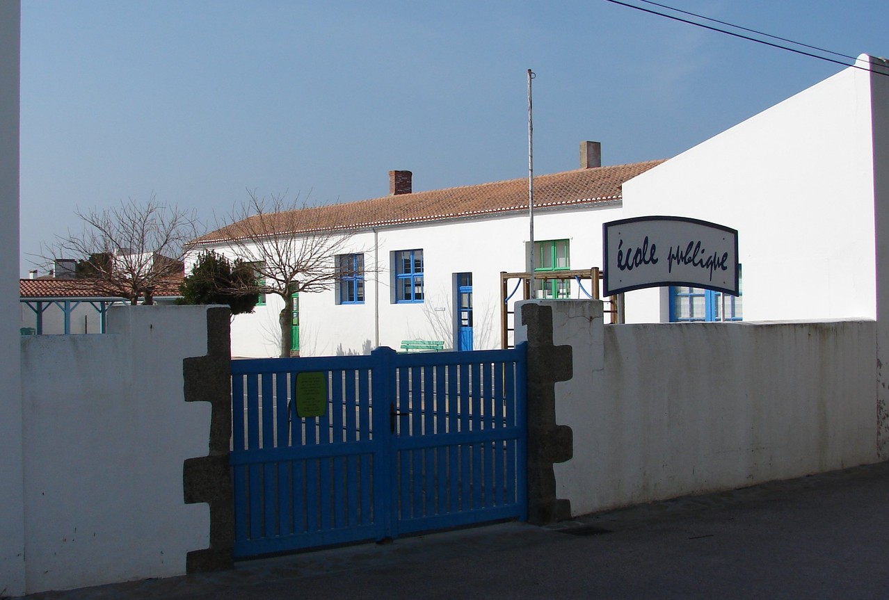 Fermeture de l'école publique de St-Sauveur - La Gazette