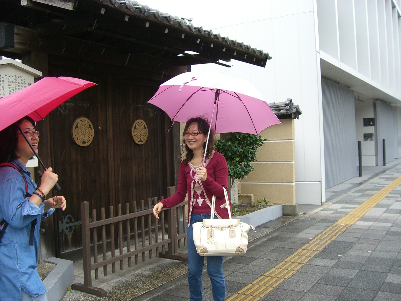 熱田神宮お散歩 あつた蓬莱軒 でひつまぶしランチ会 npo法人さくらんぼの会 女性のための終活 相続 遺言 成年後見等 熱田神宮お散歩 あつた蓬莱軒 でひつまぶしランチ会 npo法人さくらんぼの会 女性のための終活 相続 遺言 成年後見等