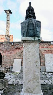 Busto di Vlad III a Bucarest 
