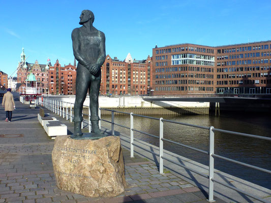 Bild: Störtebeker Denkmal
