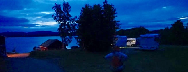 Bild: Übernachtungsplatz am Abend