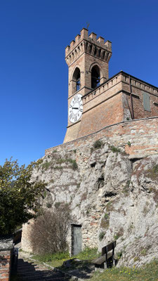 Der Uhrturm