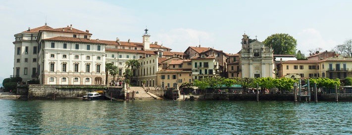 Bild: Der Palazzo Borromeo auf der Insel Bella im Lago Maggiore