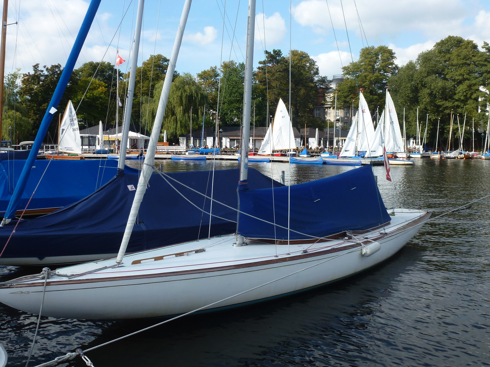 Segler auf der Außenalster