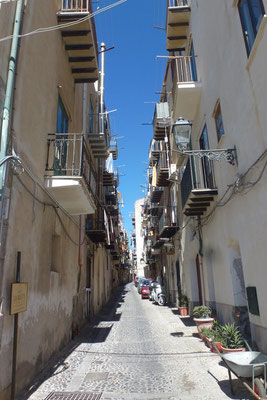 Bild: Schmale Gasse