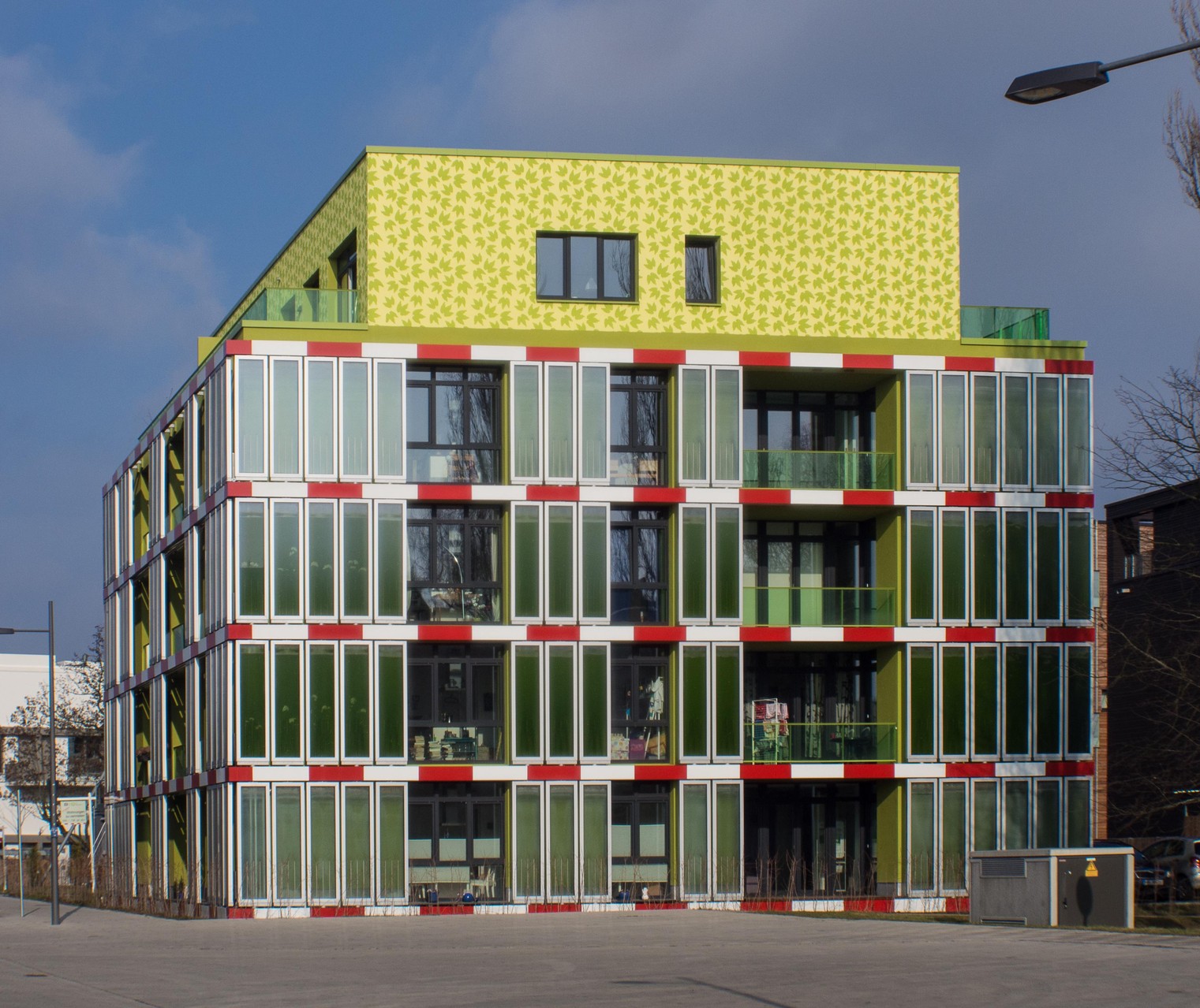 Smart Material Houses - BIQ