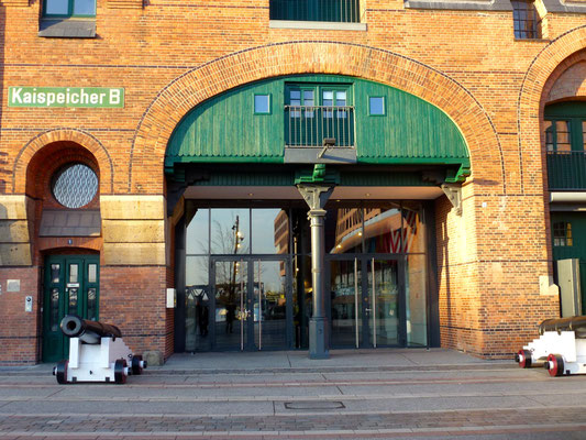 Bild: Eingang Internationales Maritimes Museum