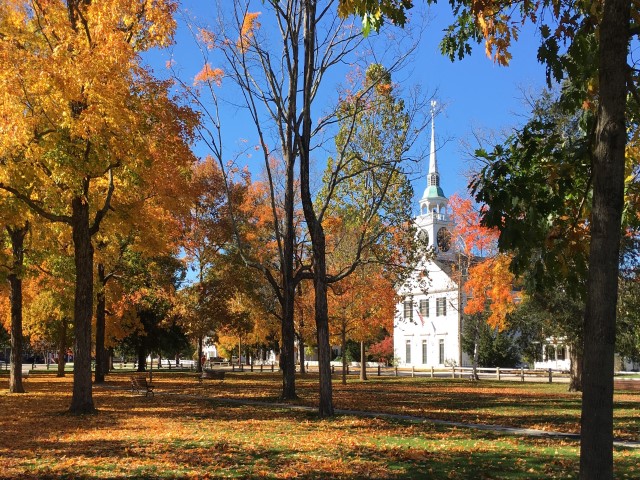 Congregational Church of Amherst and Town Green
