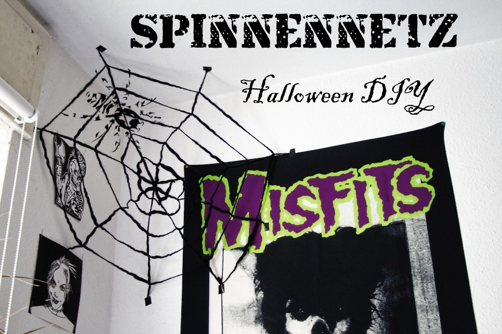 schnelles Halloween DIY - großes Spinnennetz aus Wolle knüpfen