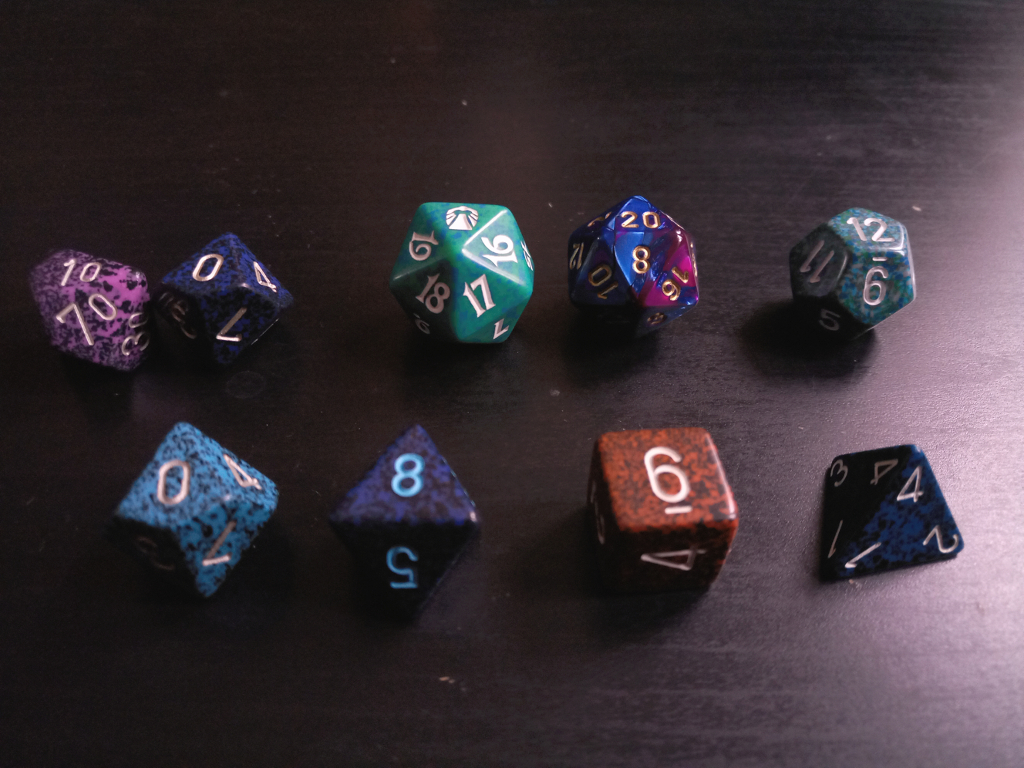 What and how I've been doing - D&D dice - Zebraspider DIY Anti-Fashion Blog