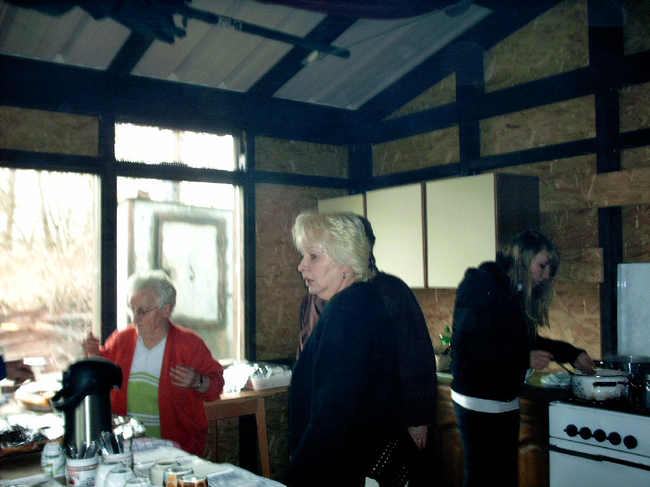 Forellenfischen 2010 (neue Hütte)