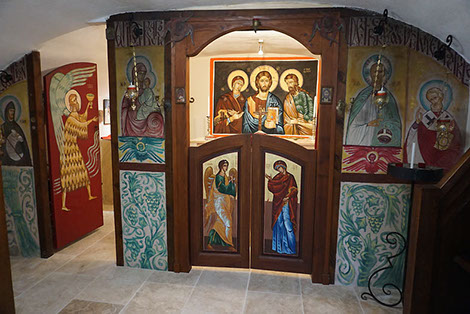 Iconostase, sanctuaire de la chapelle saint-nicolas, la dalmerie