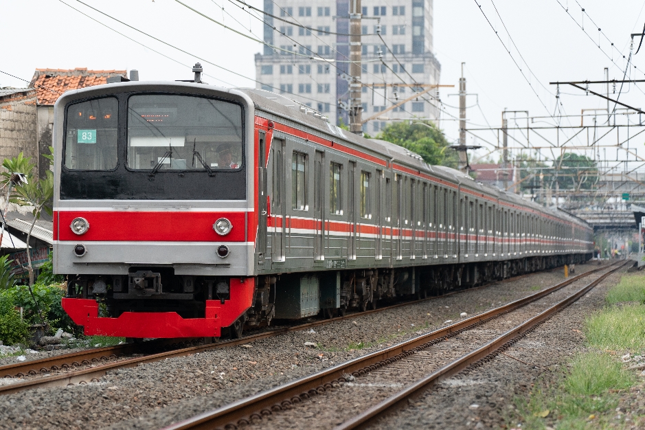 205系DP83+DP64編成