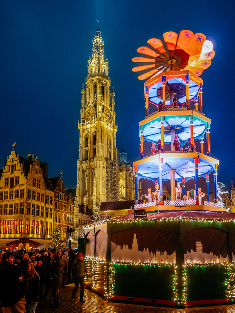 Grote Markt, Cathedral, Antwerp Christmas Market, Winter in Antwerpen, Kerstmarkt Antwerpen, Marché de Noël d'Anvers, Antwerpen, Antwerp, Anvers