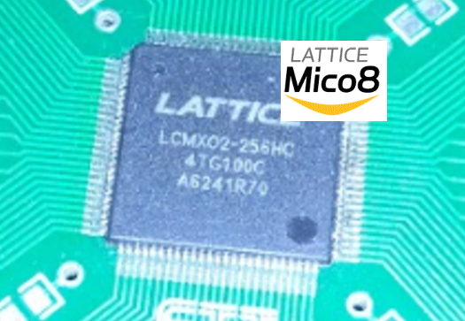 MachXO2-256にLatticeMico8(1)