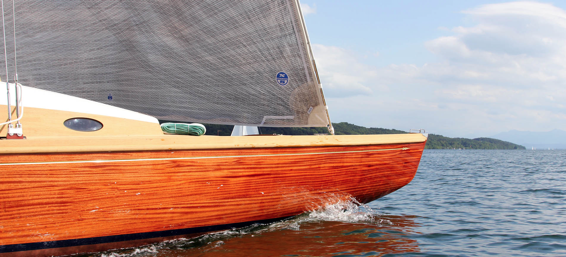 Want to know how sailing boats are built? The Glas Family in Possenhofen builds the lakes fastest boats since 1924.