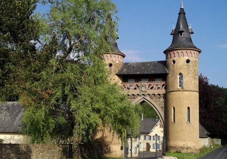 Burg Heid Eingang