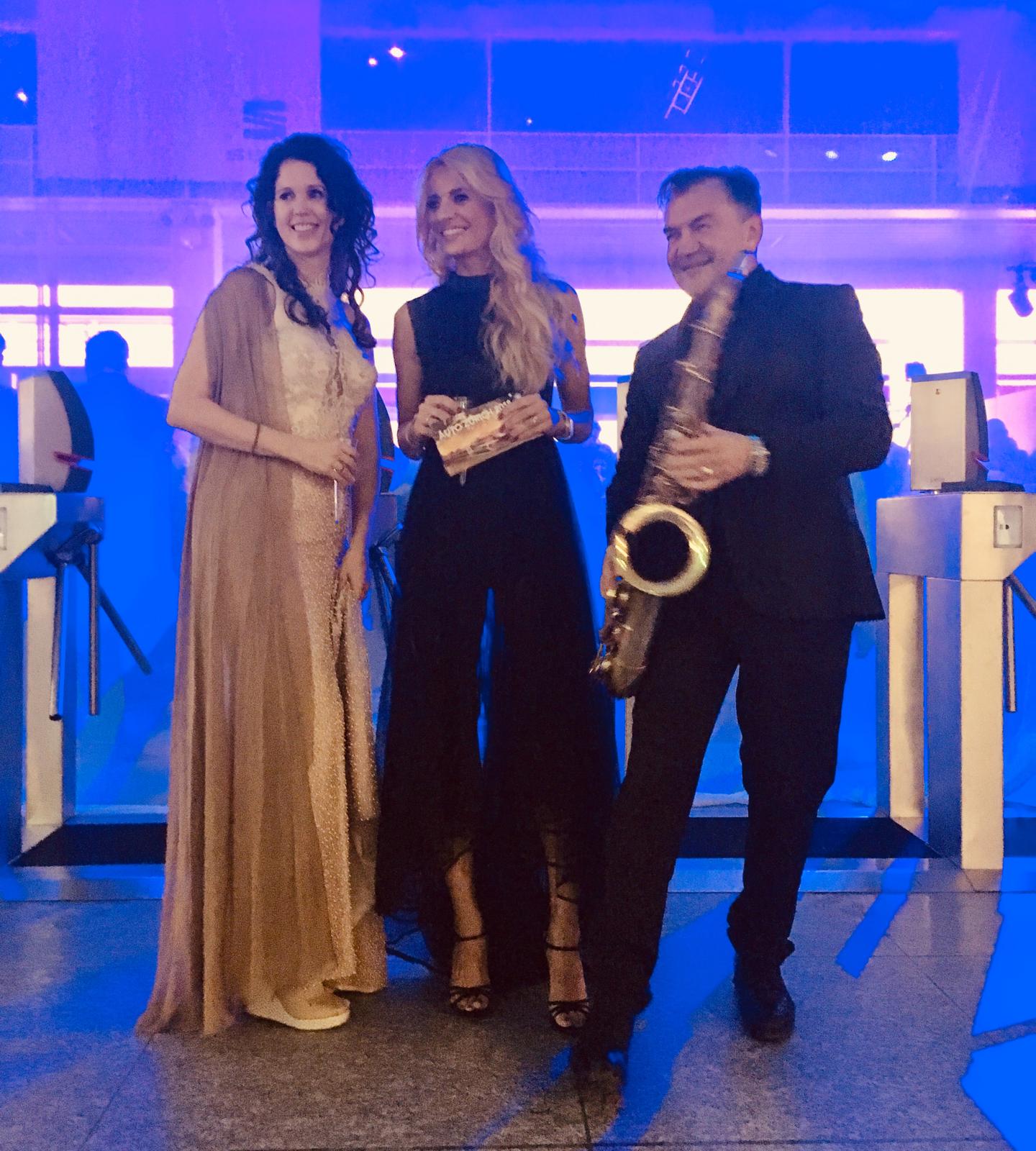 2018 VIP Voreröffnung Auto Zürich mit Christa Rigozzi und Mister Saxr