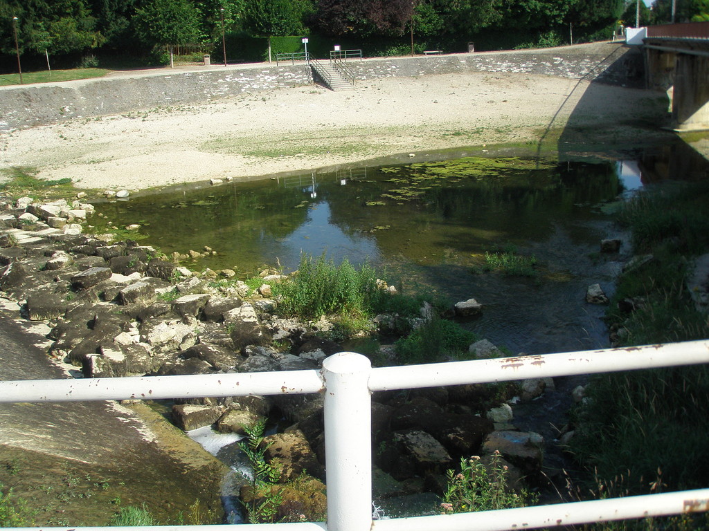 Seine déversoir de Saint Julien