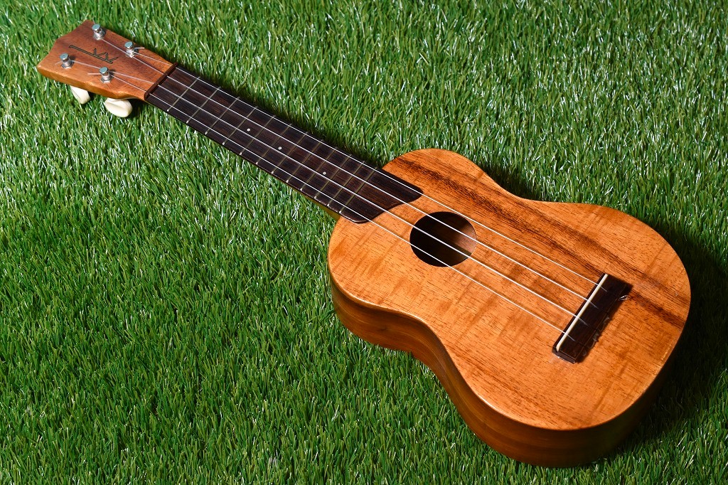☆SOLD☆VINTAGE/Kamaka Soprano GoldLabel 【VINTAGE/1960s ☆SOLD☆VINTAGE/Kamaka Soprano GoldLabel 【VINTAGE/1960s