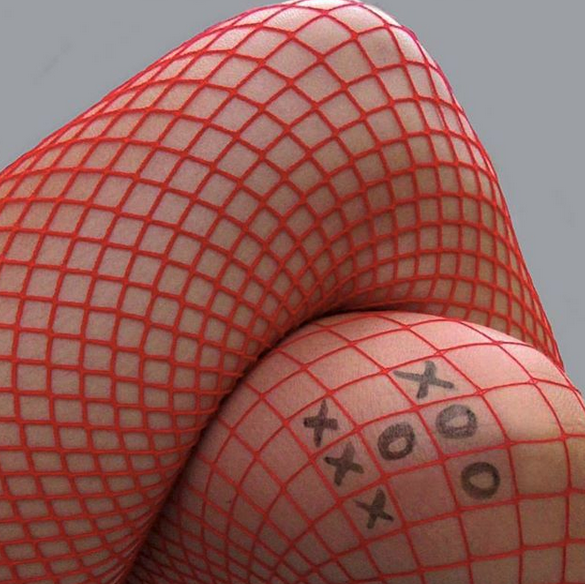 Tic-tac-toe collant résille studio #tomtilleul