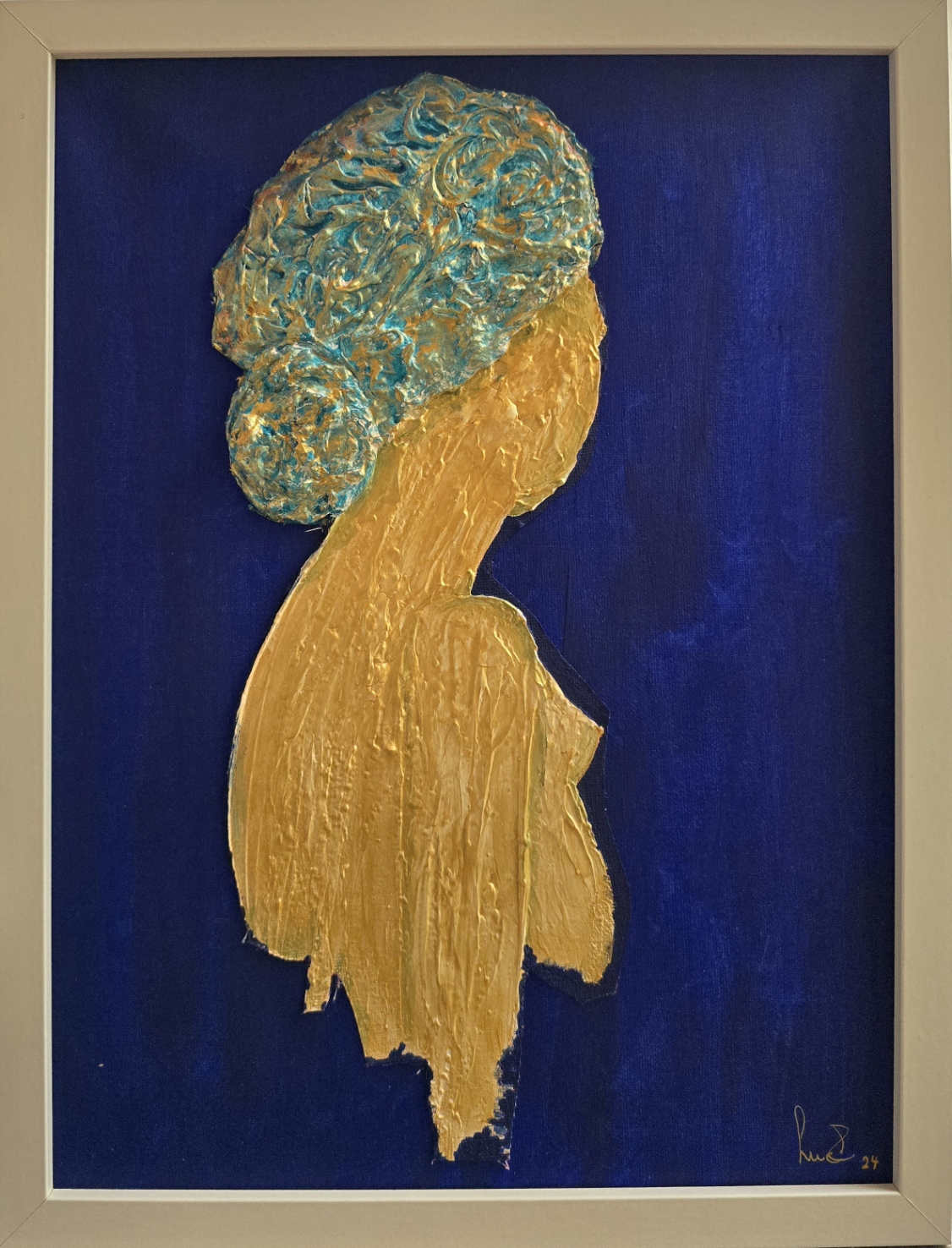 young girl    33 x 44