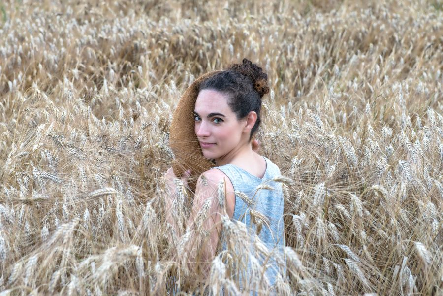 Curradi Paola (I) - Inside the gold