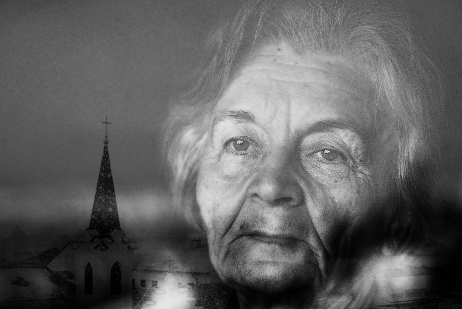 Nicoleta GABOR (RO)- Traveler in November 1