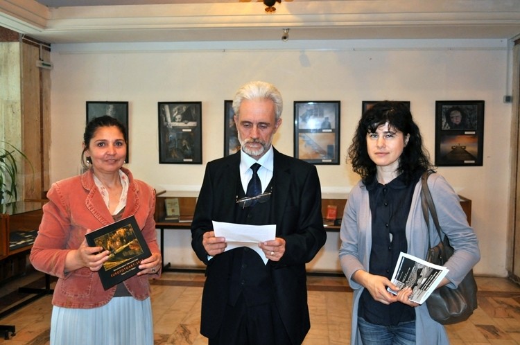 Vernisajul Expoziţiei euopene: Europa Fotografilor vernisată la Biblioteca Judeţeană Brăila 