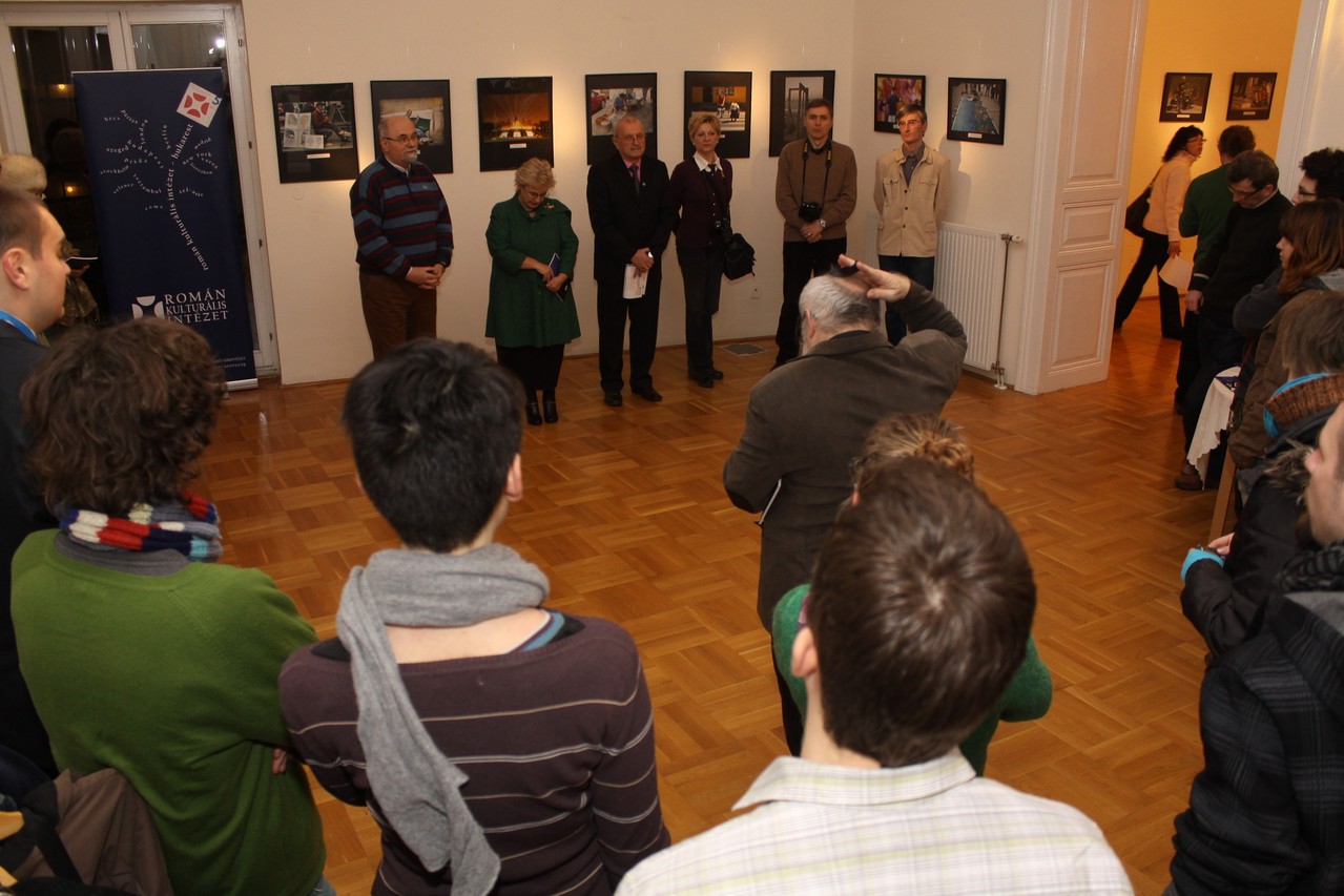 Vernisaj ICR Budapesta filiala Szeged 18.01.2012 -  Megnyitó a Budapesti Román Kultúrális Intézet Szegedi Fiókjában (2012.01.18)