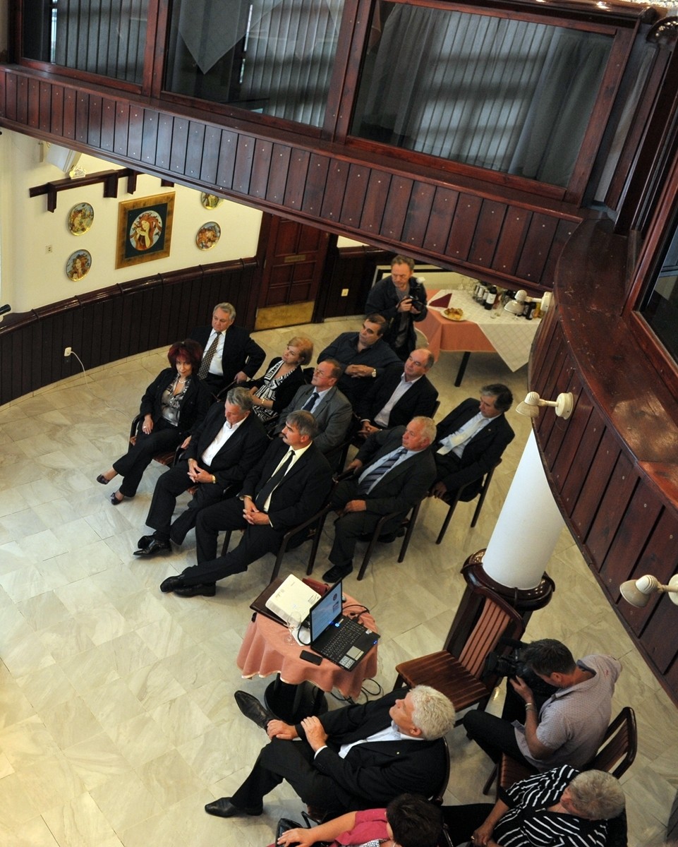 Galeria HOZAM Szolnok (Ungaria)