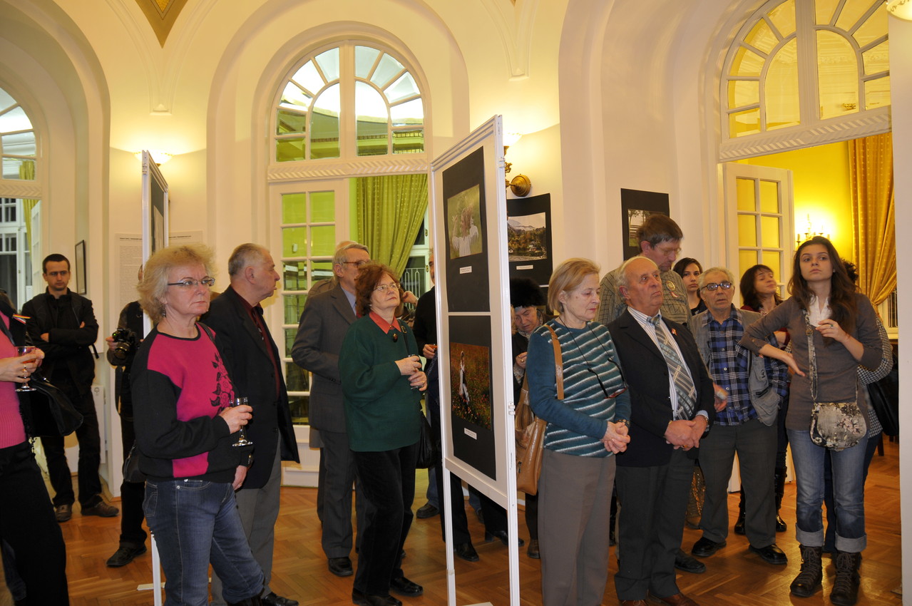 Vernisaj la Centrul Cultural al Ungariei Bucureşti 22.10.2012 - Opening the Hungarian Cultural Centre Bucharest 20.01.2012 - Megnyitó a Bukaresti Magyar Kultúrális Intézetben 2012.01.20.