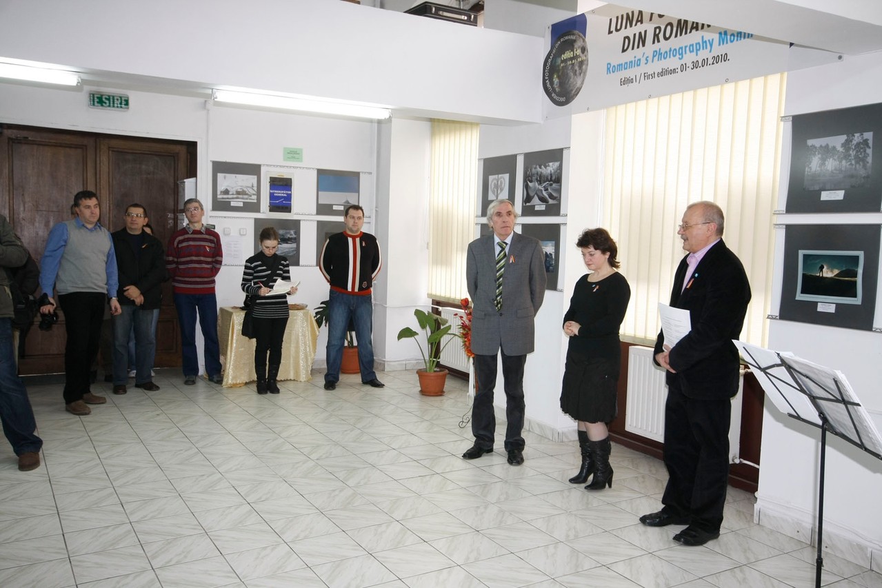 Vernisaj Galeria "Euro Foto Art" Oradea 15.01.2011 - Openning in Galeria Euro Foto Art Oradea 15.01.2011  - Megnyitó a Nagyváradi Euro Foto Art Galériában 2011. 01.15  