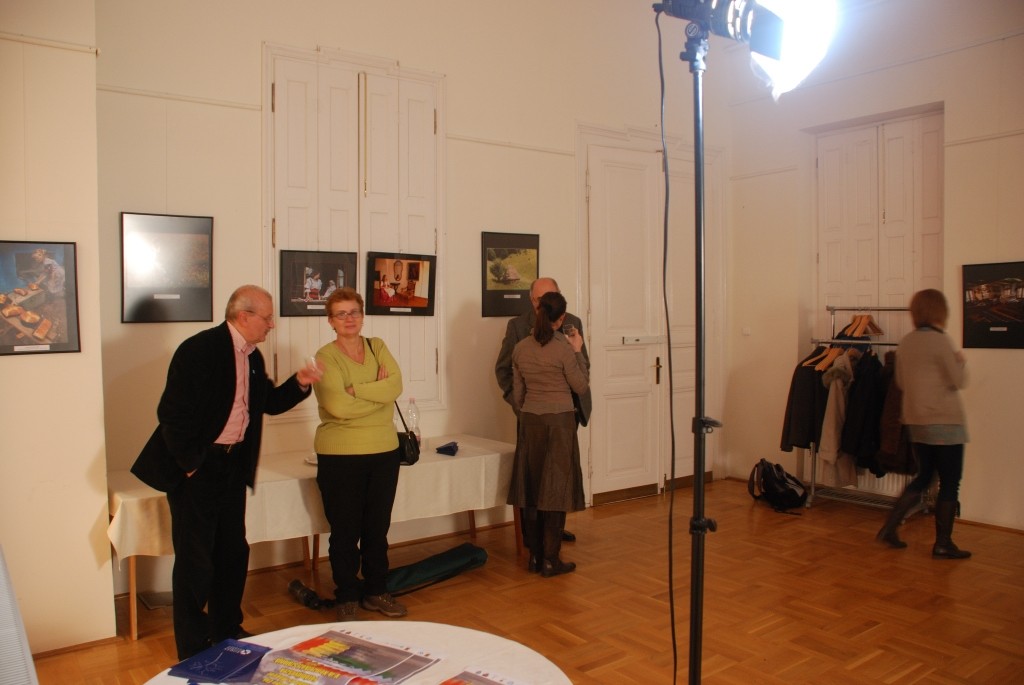 Vernisaj ICR Budapesta filiala Szeged 05.02.2011 -  Megnyitó a Román Kultúrális Intézet Szegedi Fiókjában (2011.02.05)