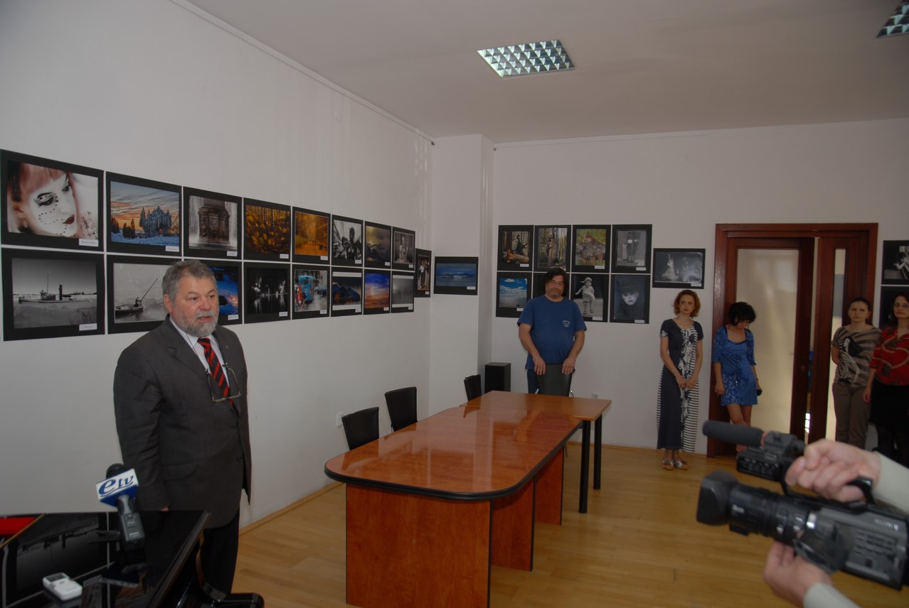 Expoziţia artiştilor finlandezi la Galaţi, vernisată în cadrul Festivalui Fotografiei Europene