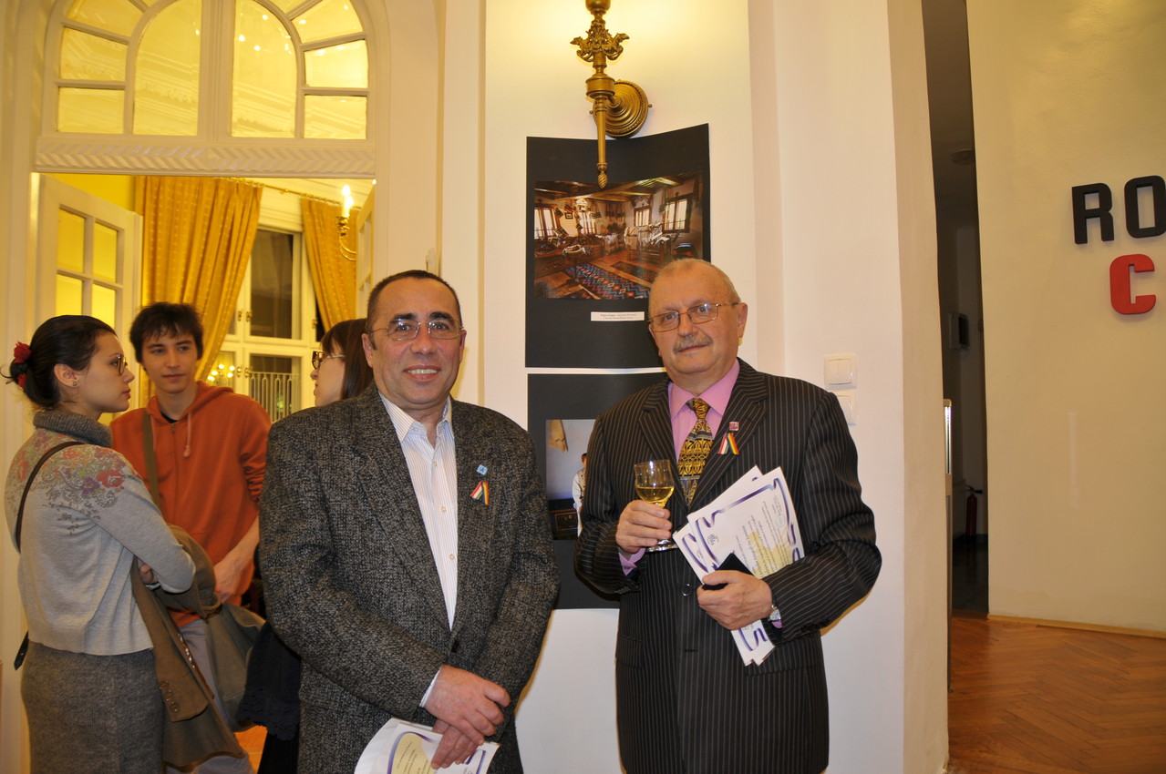 Vernisaj la Centrul Cultural al Ungariei Bucureşti 22.10.2012 - Opening the Hungarian Cultural Centre Bucharest 20.01.2012 - Megnyitó a Bukaresti Magyar Kultúrális Intézetben 2012.01.20.