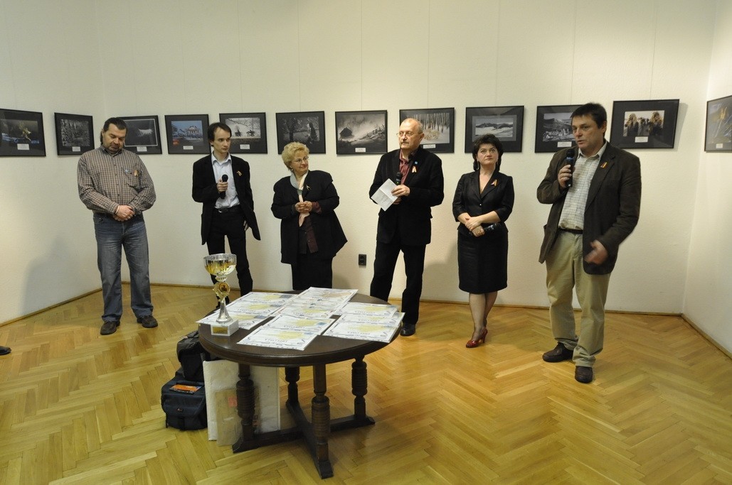 Vernisaj ICR Budapesta 19.01.2011 - Openning in Romanian Cultural Institute Budapest 19.01.2011 - Megnyitó a Budapesti Román Kultúrális Intézetben 2011.01.19