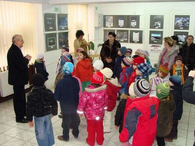 Primii vizitatori in Galeria Euro Foto Art Oradea 15.01.2011 - First visitors in  Galeria Euro Foto Art Oradea 15.01.2011 -  Első látogatók a Nagyváradi Euro Foto Art Galériában 2011. 01.15 