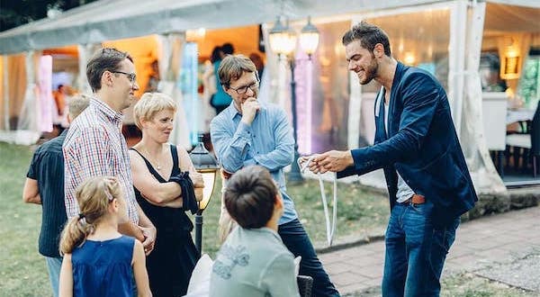 Künstler buchen für Ihre Veranstaltung, Party oder Feier und einen unvergesslichen Abend gestalten