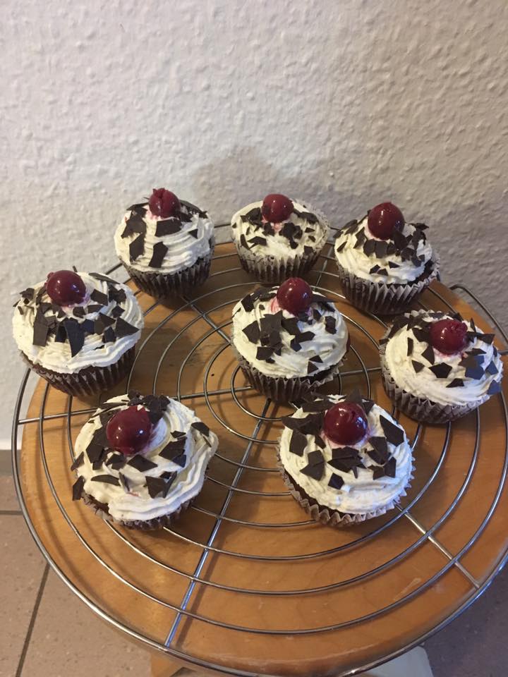 Schwarzwälder Kirsch Cup Cakes