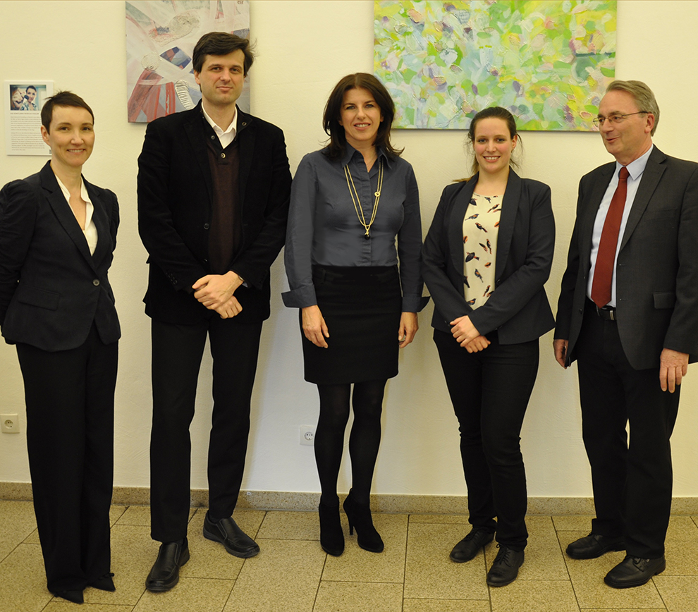 Patricia Vogler, Jacek Swiderski, Ursula Paul, Jennifer Endres und Kreisbeigeordneter Klaus Schneider