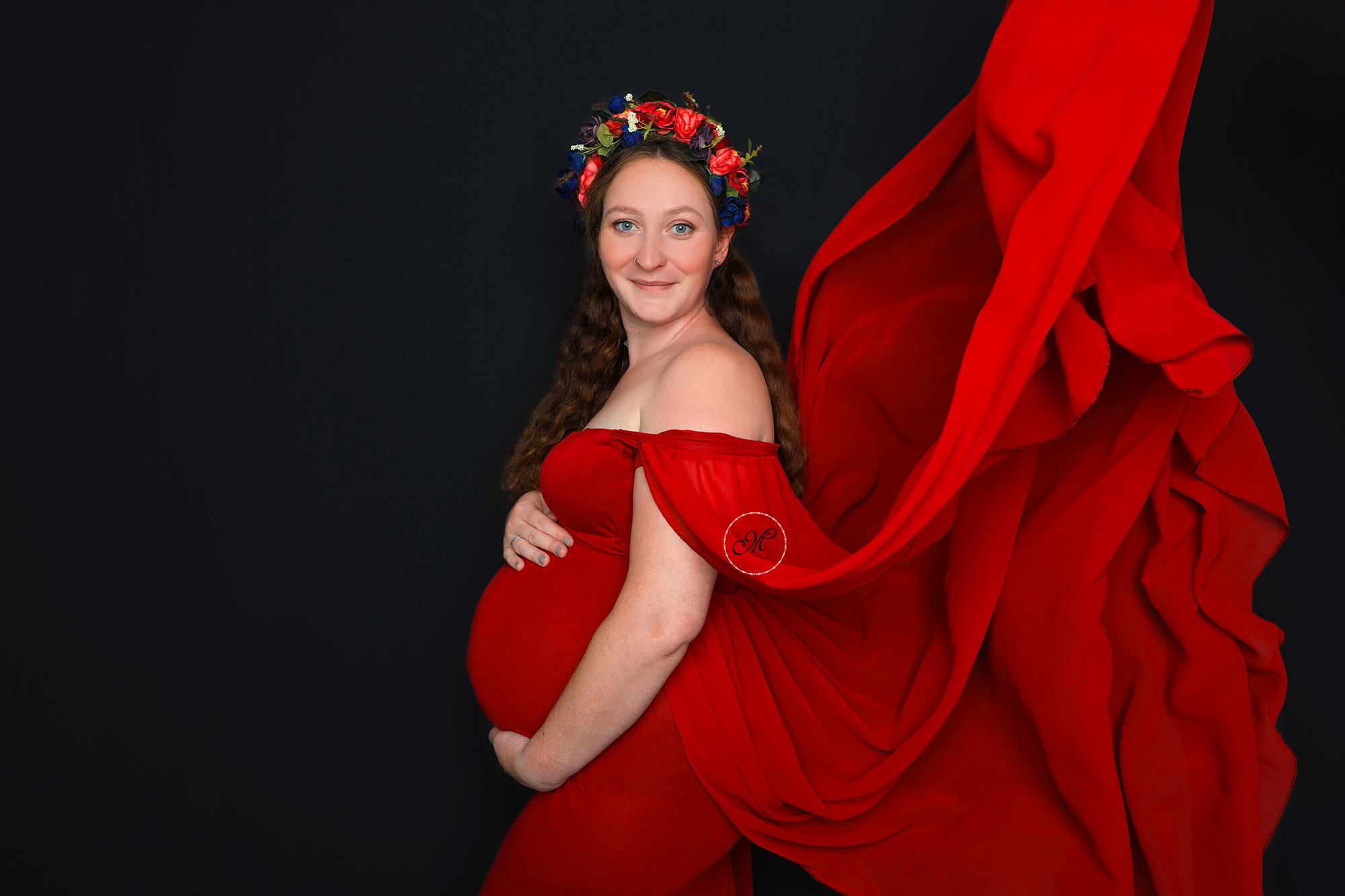 Babybauch Shooting Grevenbroich bei  Maya-S-Fotografie