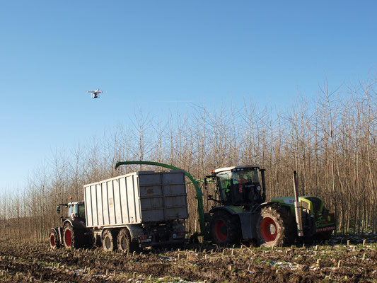 Verladung der Ernte mit MH-130