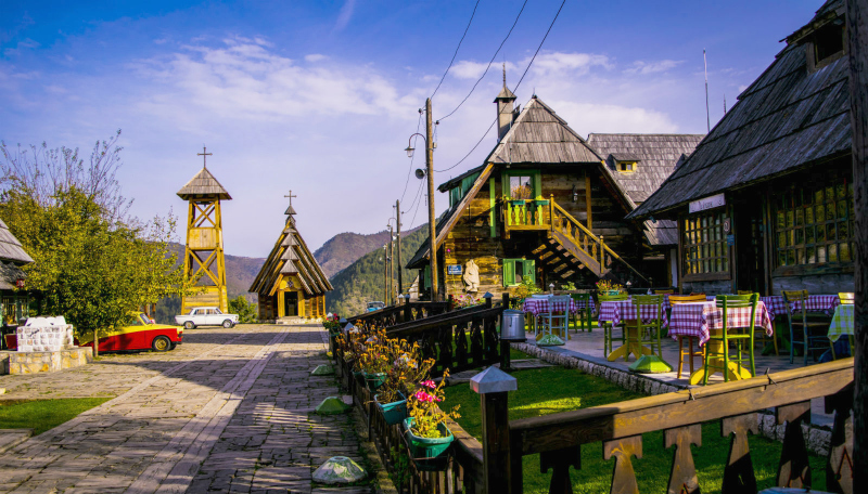 Šargan Eight train station