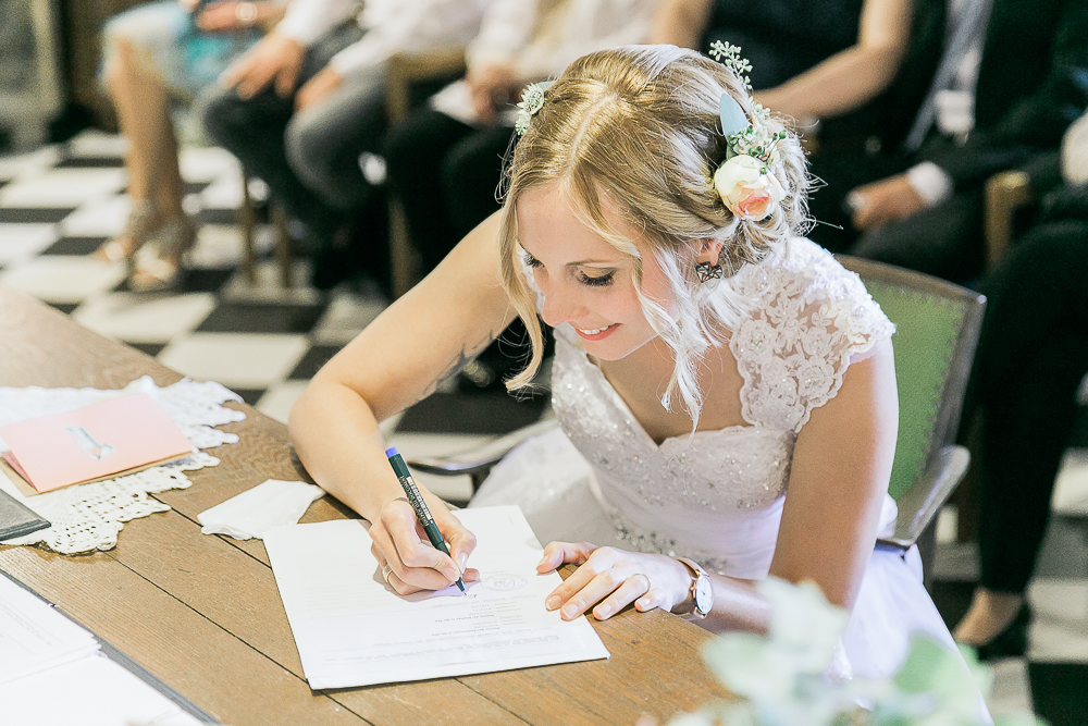 Familienfotos, Familienshooting, Reportage, Hochzeitsreportage, Porträt, Porträtshooting, Hochzeitsfotos, Taufe, Hochzeitsfotograf, Paarshooting in Osnabrück, Hagen a.T.W., Bad Iburg, Georgsmarienhütte, Münster