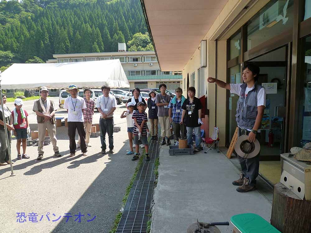 今日も朝礼と自己紹介