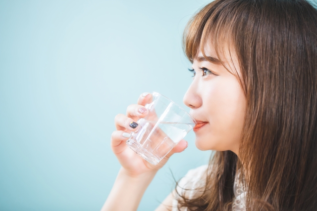お水を飲むと身体はどうなる?
